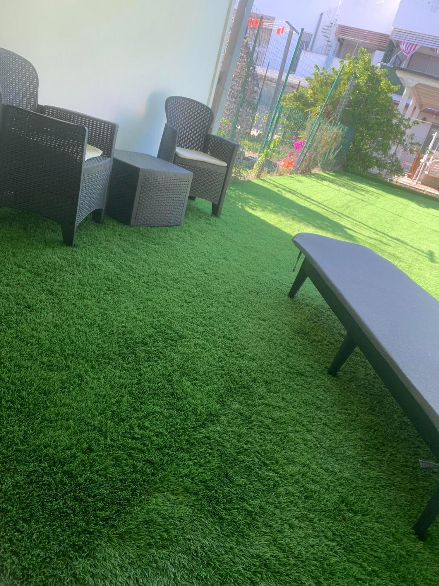 Ippocampo Alba E Tramonto Al Giardino Duepuntozero Apartment Екстериор снимка