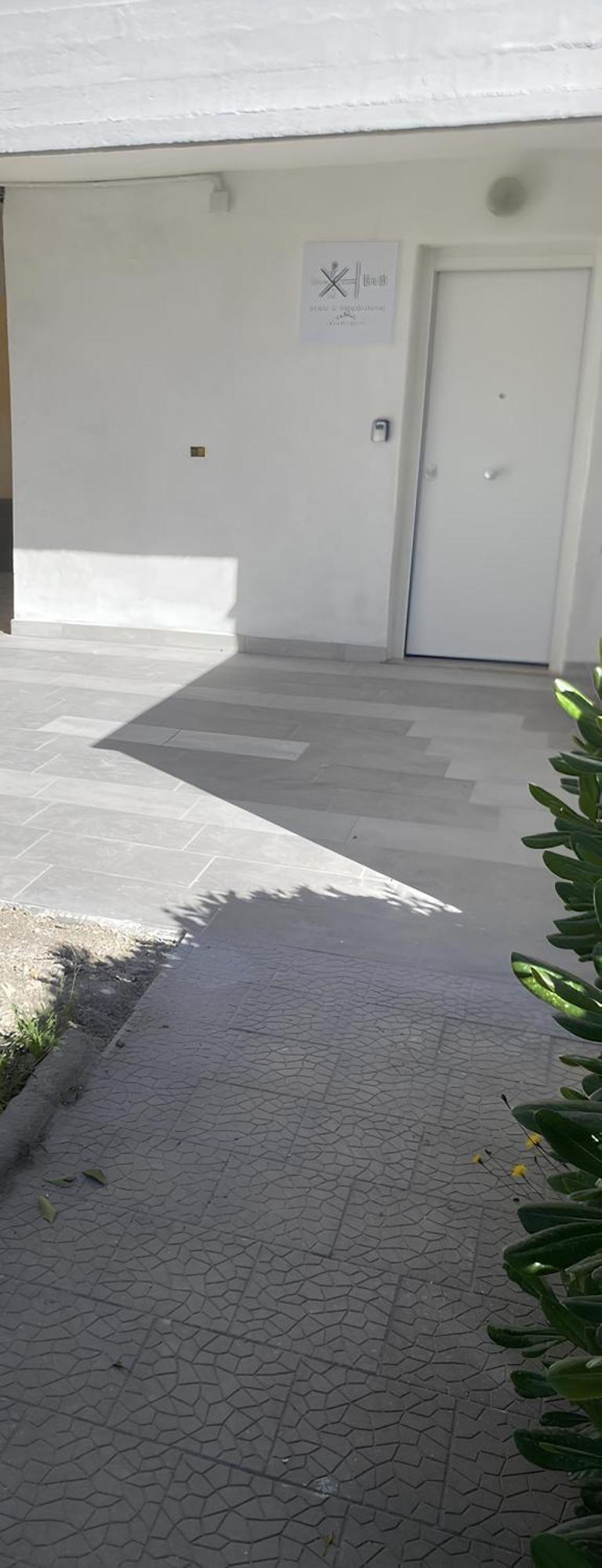 Ippocampo Alba E Tramonto Al Giardino Duepuntozero Apartment Екстериор снимка